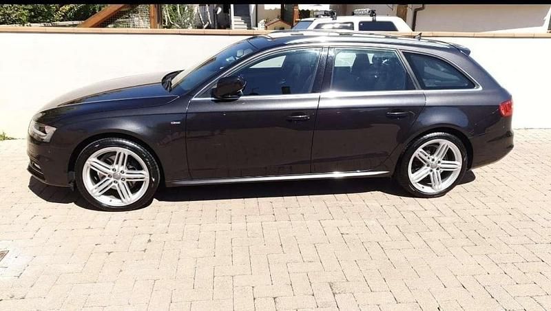 Usata Audi A4 Advanced Plus 120 CV (88 kW) 2013 Nero Station wagon