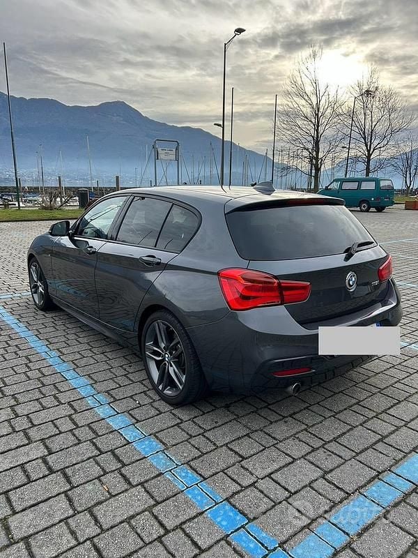 Usata BMW 116 M Sport 109 CV (80 kW) 2017 Grigio Utilitaria