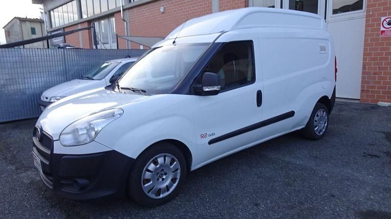 Usata Fiat Doblò 104 CV (76 kW) 2015 Bianco Monovolume