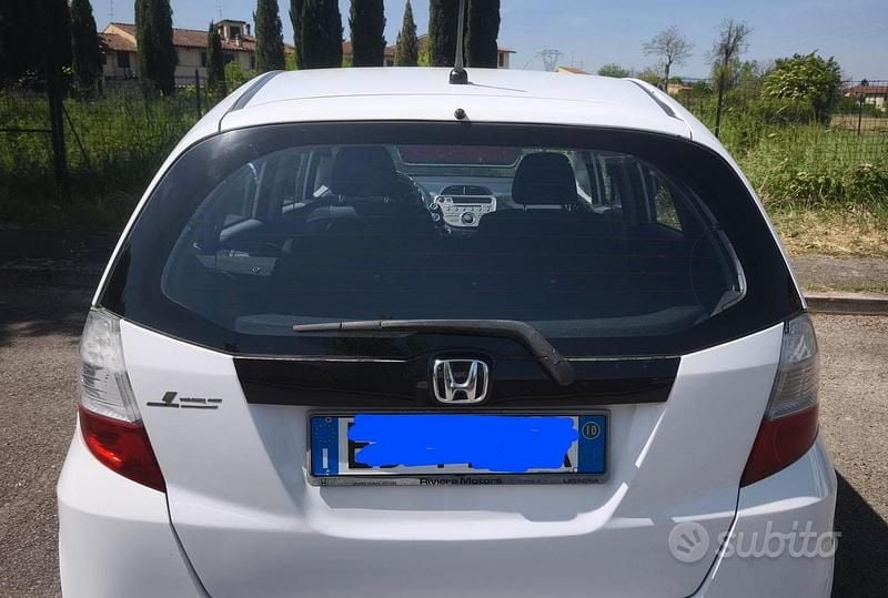 Usata Honda Jazz 90 CV (66 kW) 2010 Bianco Utilitaria