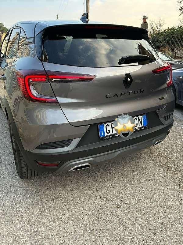 Usata Renault Captur Engineered 197 CV (144 kW) 2023 SUV