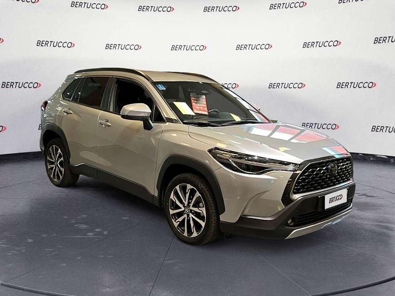 Usata Toyota Corolla Cross Trend 140 CV (102 kW) 2025 Argento SUV
