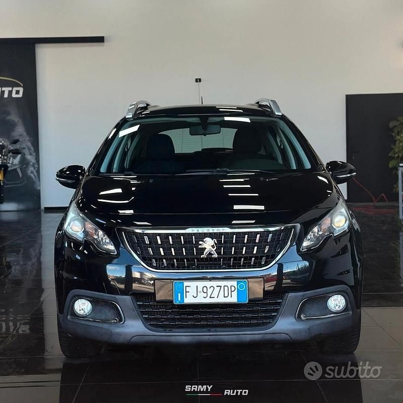 Nero Usata 2017 Peugeot 2008 SUV | 11.990 € (Cara) - Immagine 1/4