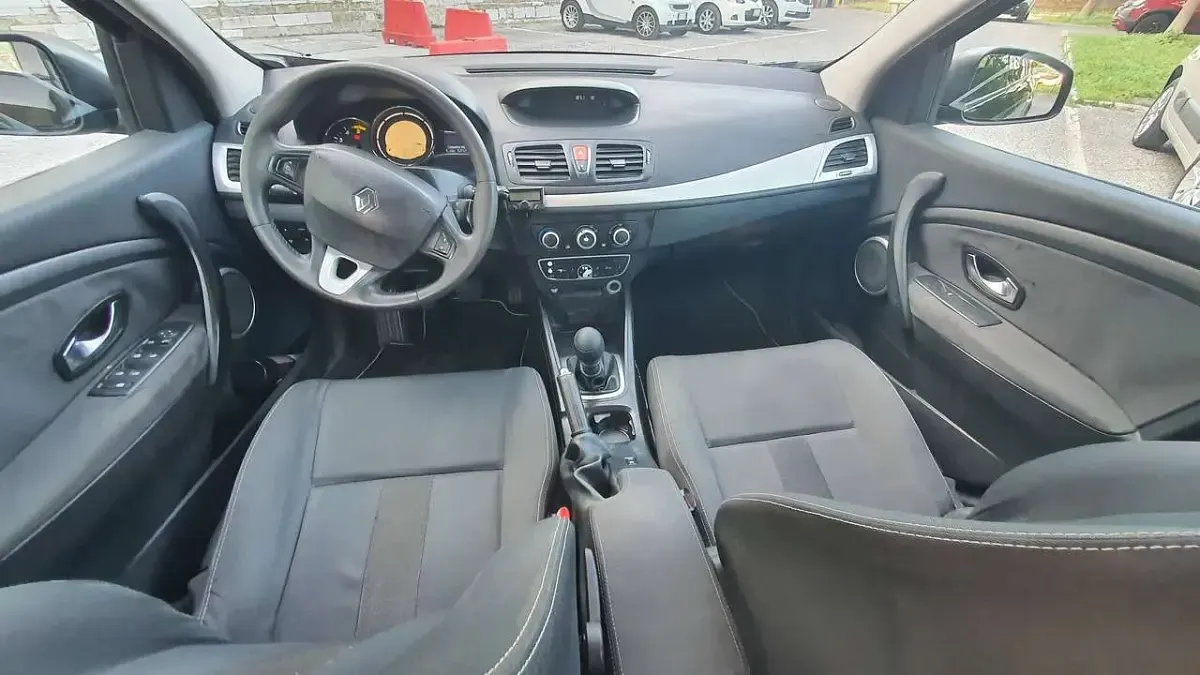 Usata Renault Mégane 110 CV (80 kW) 2011 Nero Berlina