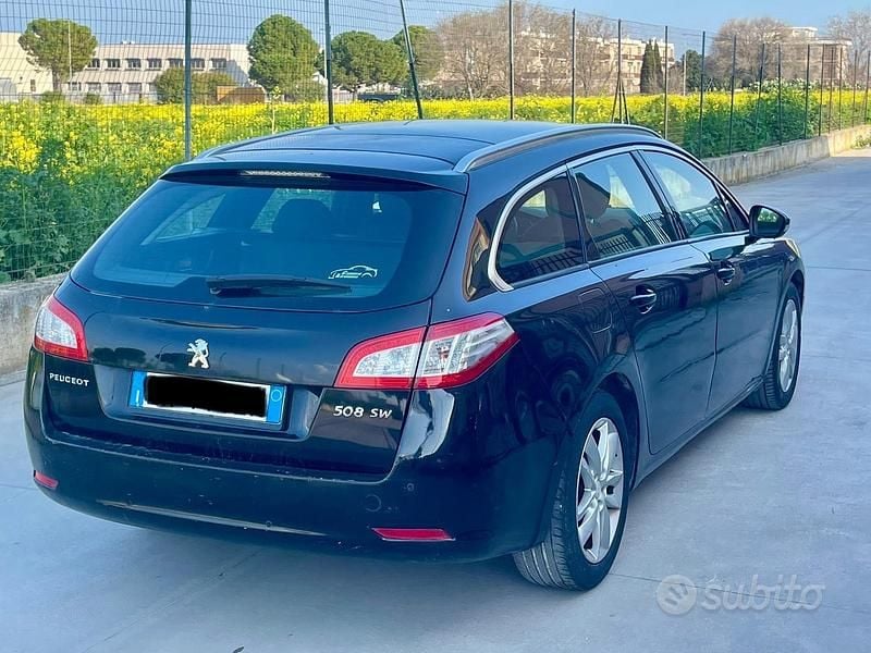 Usata Peugeot 508 S 112 CV (82 kW) 2011 Nero Station wagon