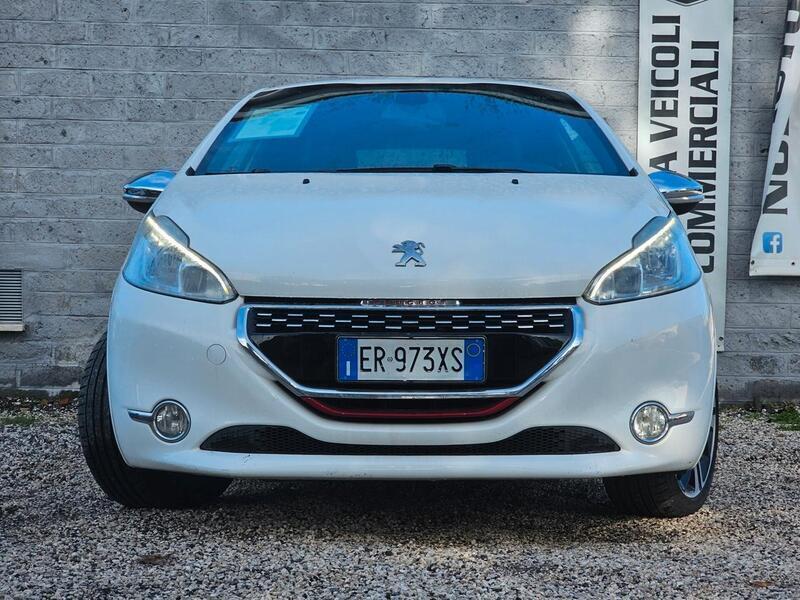 Usato 2013 Peugeot 208 1.6 Benzin 200 CV (12.499 €)