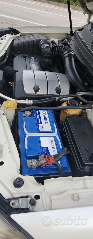 Usata Chevrolet Captiva 150 CV (110 kW) 2010 Bianco SUV