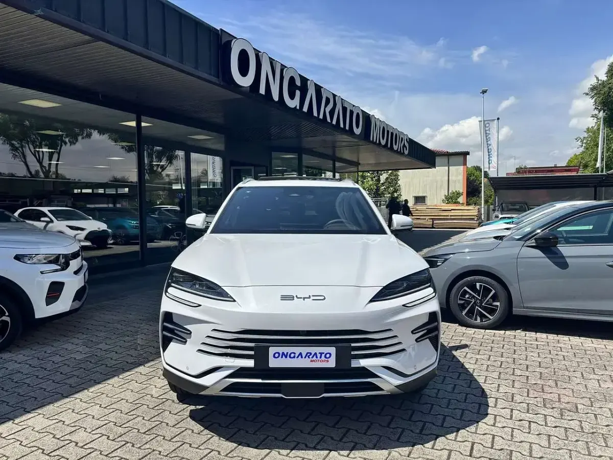 Usata BYD Seal U Boost 218 CV (160 kW) 2025 Bianco SUV