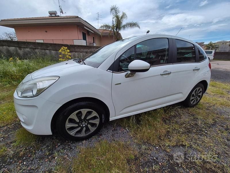 Usata Citroën C3 Exclusive 70 CV (51 kW) 2010 Bianco Berlina