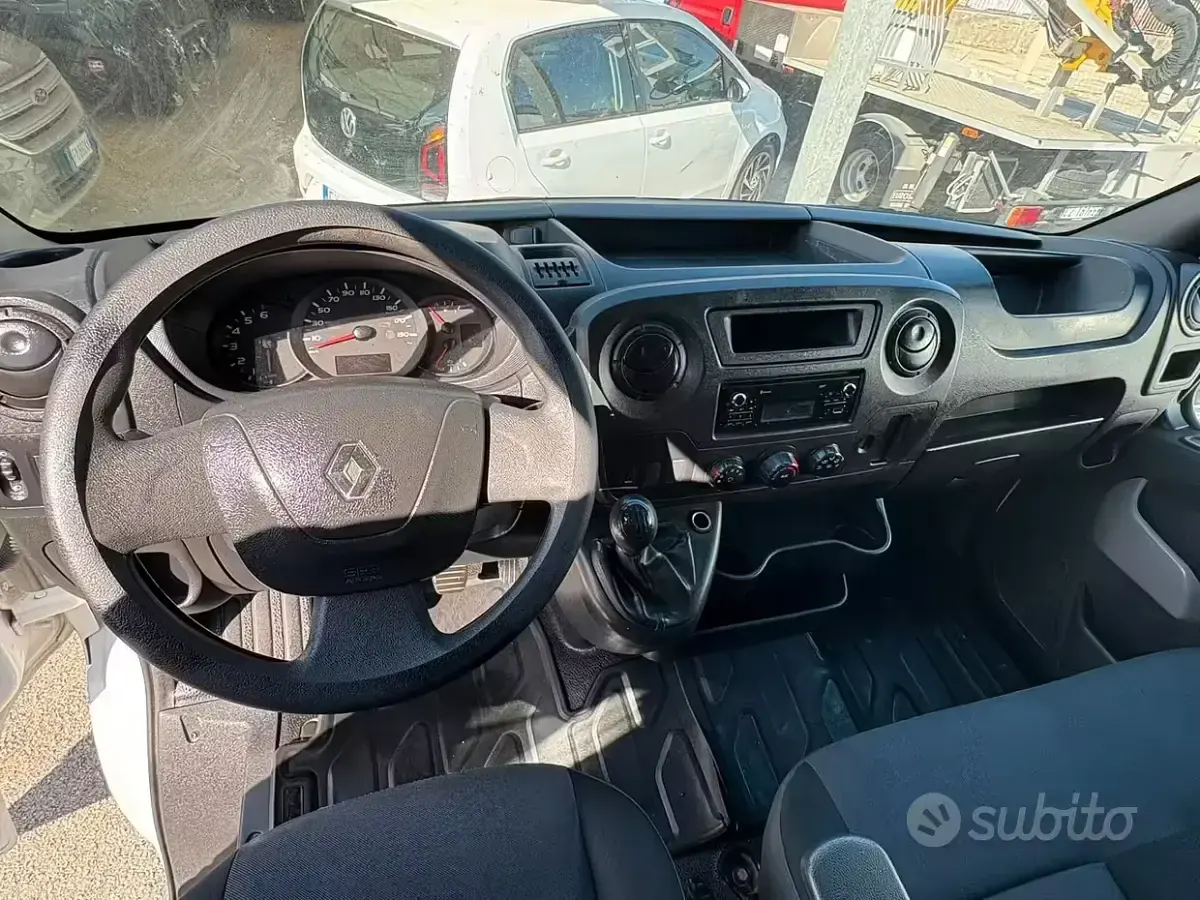 Usata Renault Master 110 CV (80 kW) 2019 Bianco Berlina