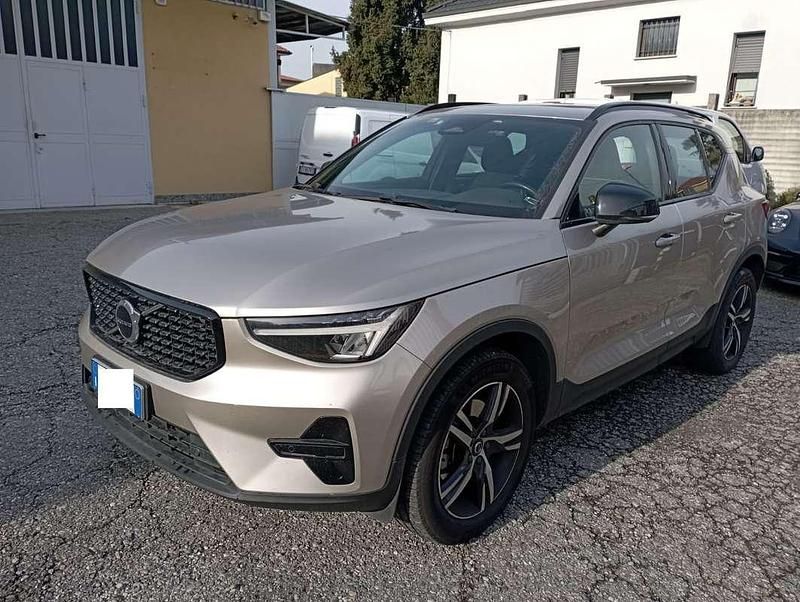 Usata Volvo XC40 Plus 163 CV (119 kW) 2023 SUV