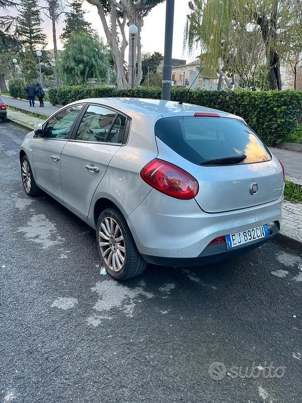 Usata Fiat Bravo 165 CV (121 kW) 2012 Utilitaria