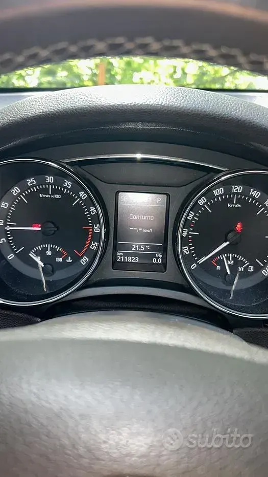 Usata Skoda Superb 170 CV (125 kW) 2014 Station wagon