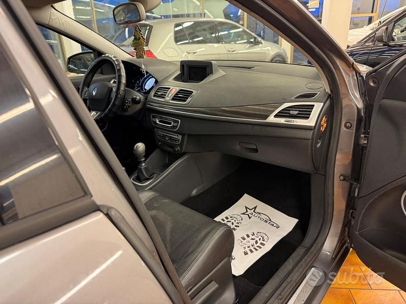 Usata Renault Mégane 110 CV (80 kW) 2009 Grigio Berlina
