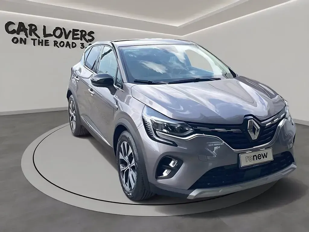 Usata Renault Captur Techno 143 CV (105 kW) 2023 Xnk be style milano (grigio SUV