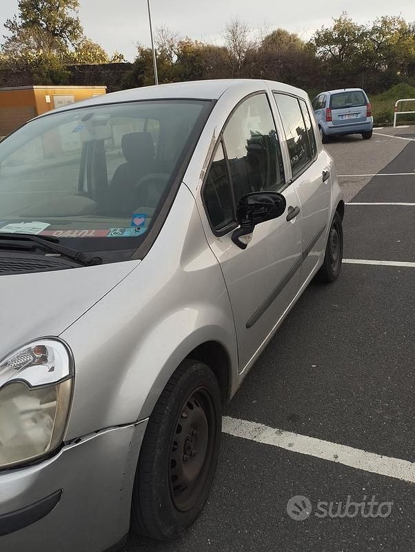 Usata Renault Modus 2007 Grigio Monovolume