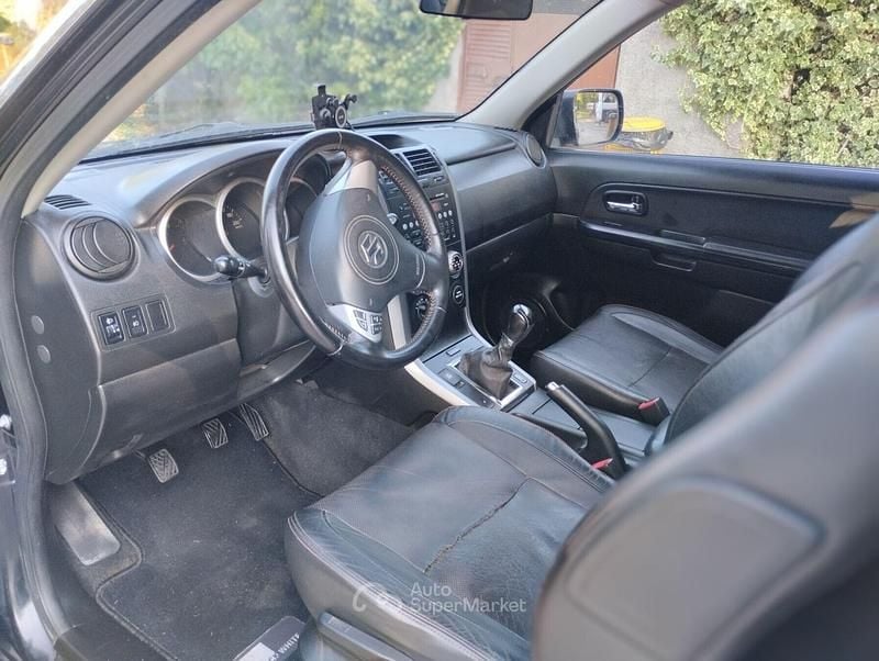 Usata Suzuki Grand Vitara 129 CV (94 kW) 2008 Nero Station wagon