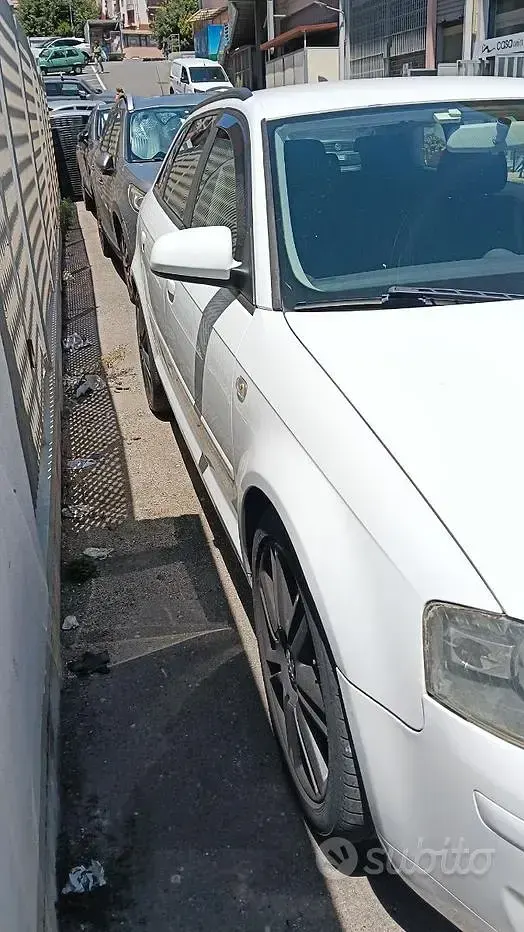 Usata Audi A3 105 CV (77 kW) 2008 Bianco Utilitaria