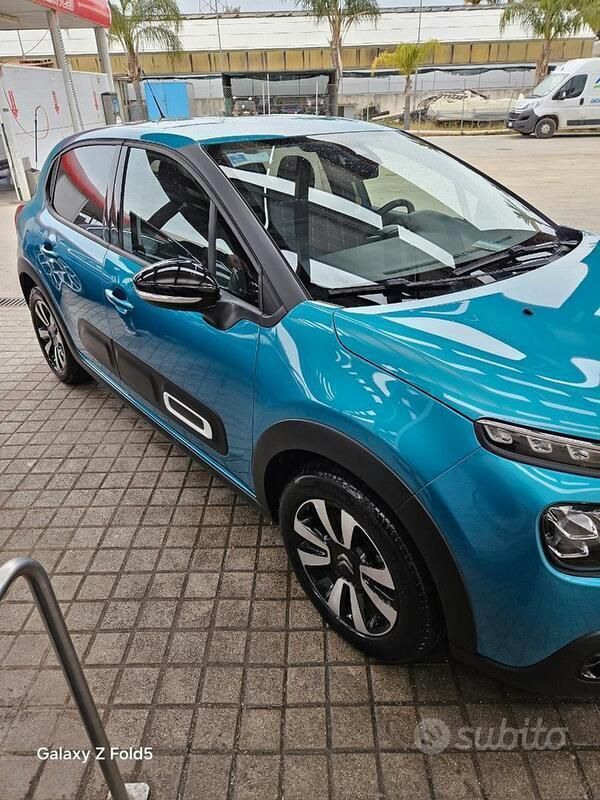 Usata Citroën C3 101 CV (74 kW) 2024 Verde Utilitaria