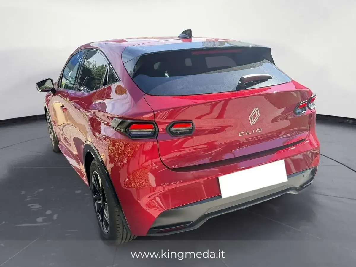 Usata Renault Clio V Techno 114 CV (83 kW) 2025 Rosso Berlina