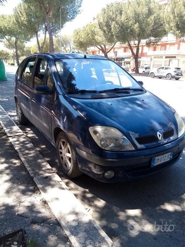 Usata Renault Scénic 2000 Monovolume