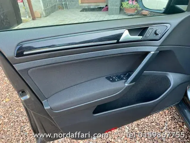 Usata VW Golf VII Highline 150 CV (110 kW) 2018 Grigio Berlina