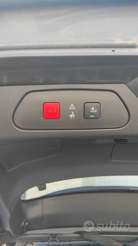Usata Opel Grandland X Ultimate 131 CV (96 kW) 2019 Grigio SUV