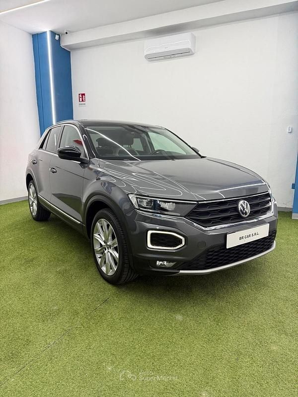 Usata VW T-Roc Advance 116 CV (85 kW) 2018 Grigio SUV