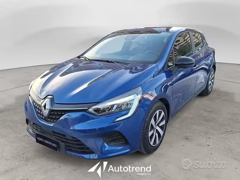 Usata Renault Clio V Equilibre 101 CV (74 kW) 2023 Blu Berlina