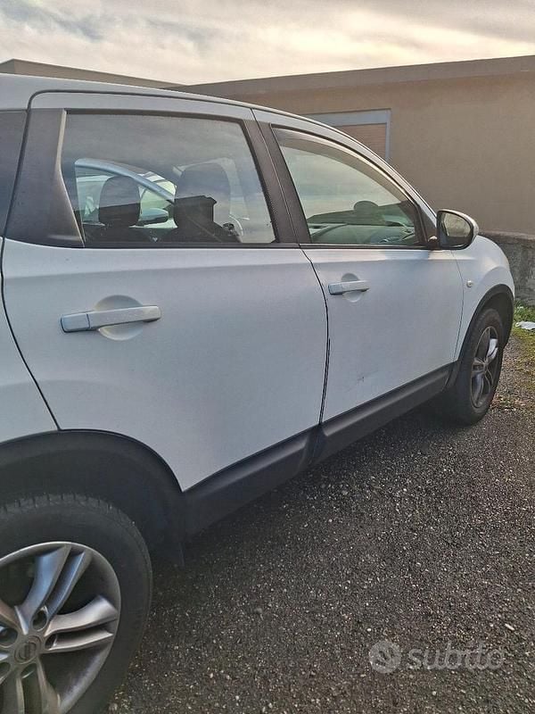 Usata Nissan Qashqai 2012 Bianco SUV