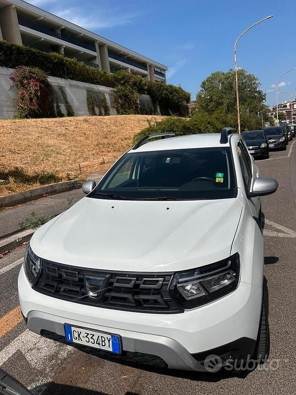 Usata Dacia Duster 100 CV (73 kW) 2022 Bianco SUV