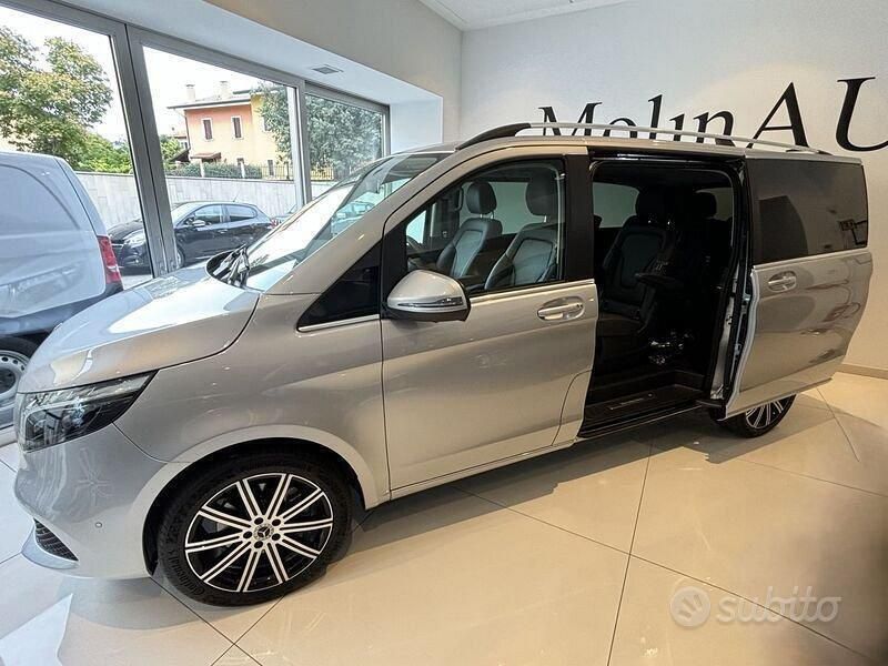 Nuova 2025 Mercedes V300 Avantgarde Monovolume | 84.900 € (Ottimo prezzo) - Immagine 1/4