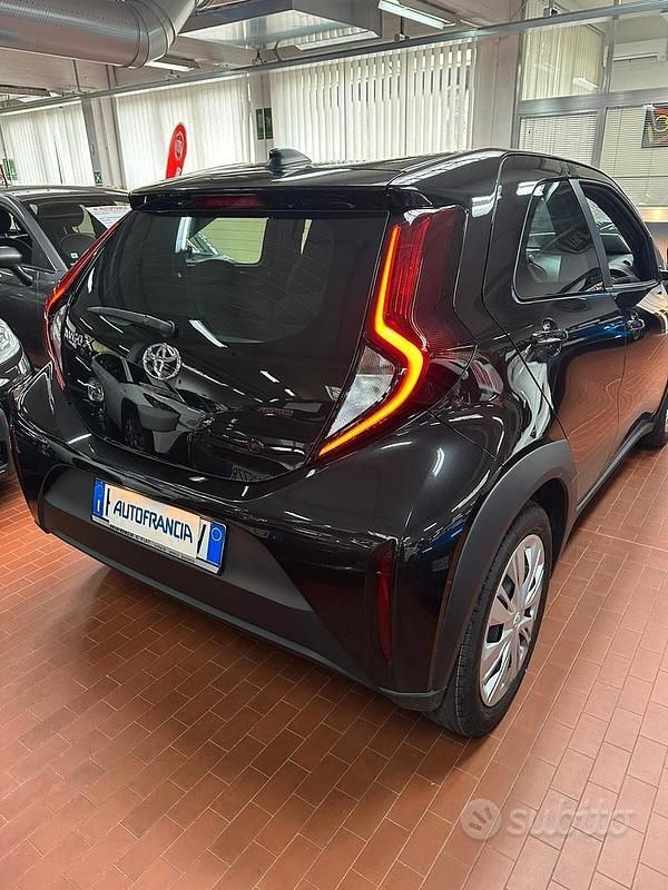 Nuova Toyota Aygo X Active 72 CV (52 kW) 2025 Nero SUV