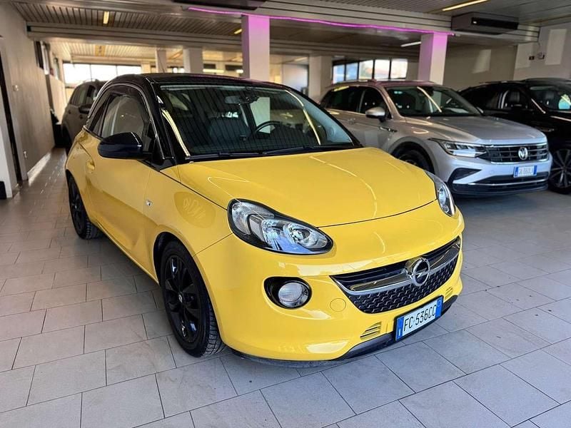 Usata Opel Adam Slam 90 CV (66 kW) 2016 Giallo Utilitaria