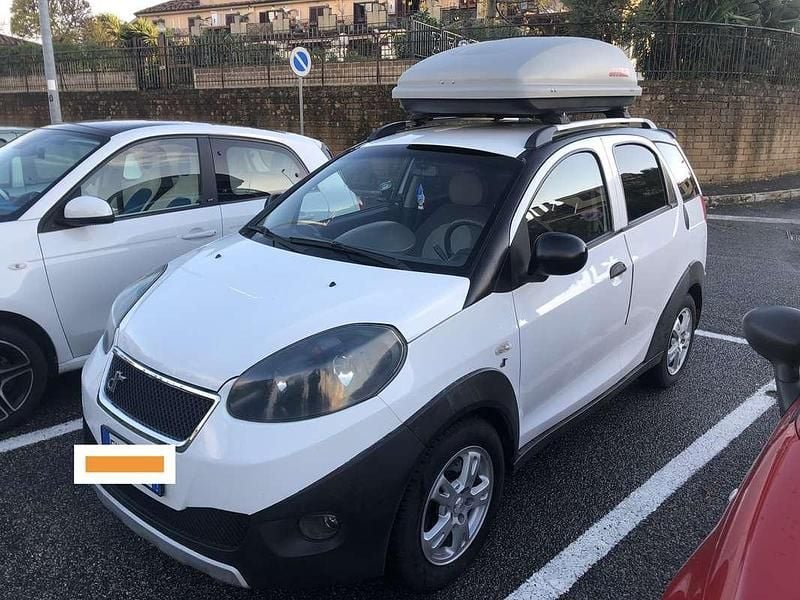 Usata DR DR1 83 CV (61 kW) 2014 Bianco Utilitaria