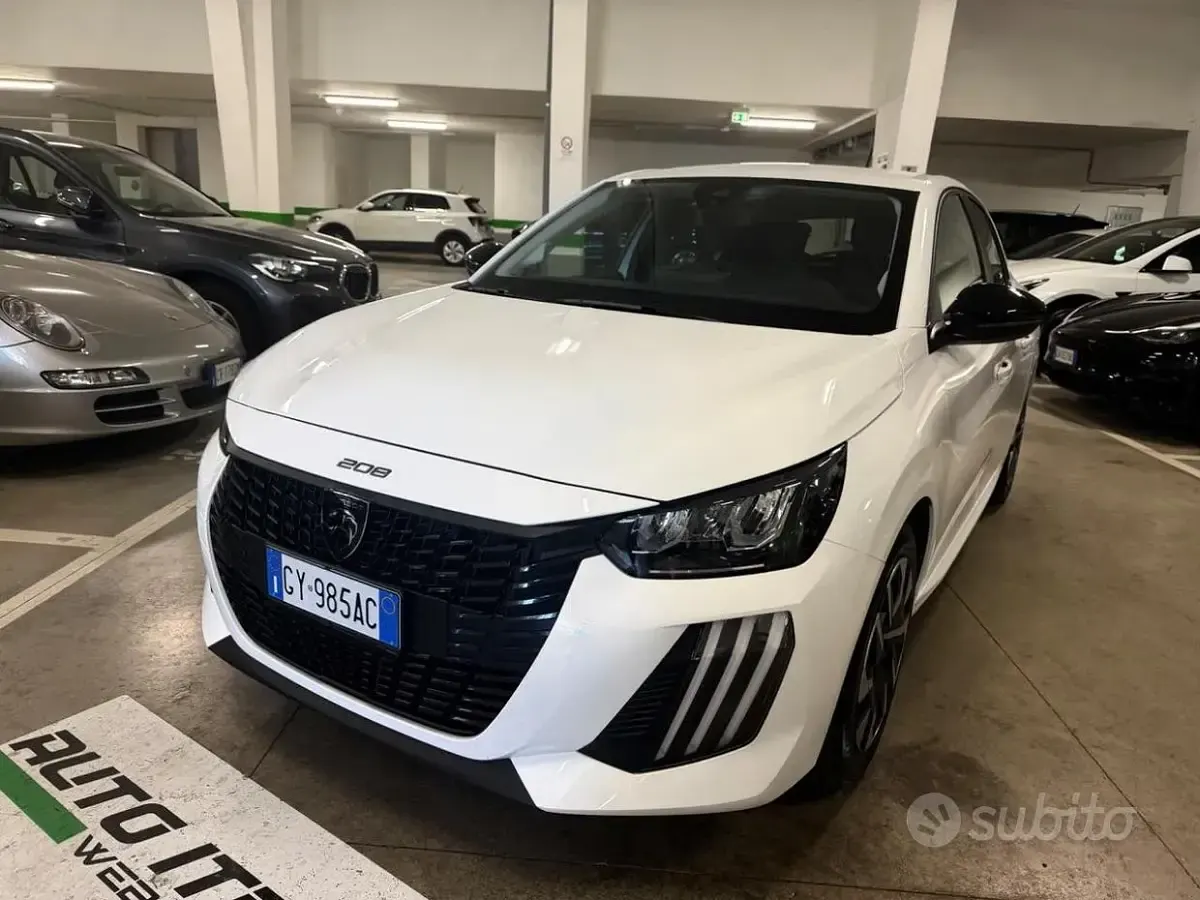 Usata Peugeot 208 75 CV (55 kW) 2025 Bianco Utilitaria