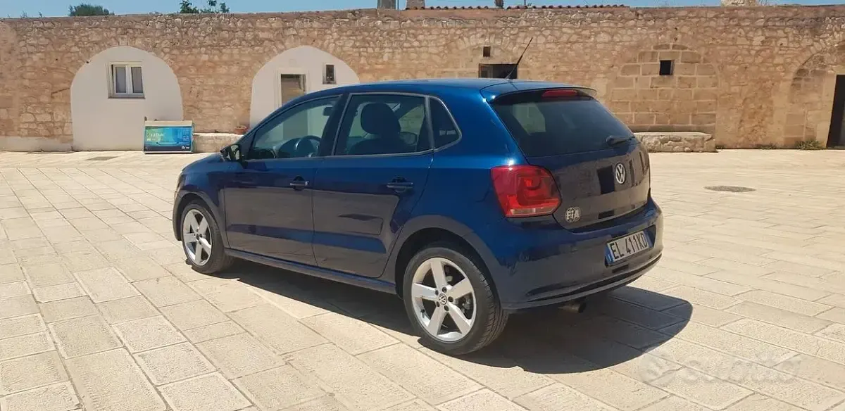 Usata VW Polo Highline 90 CV (66 kW) 2012 Bluazzurro Utilitaria