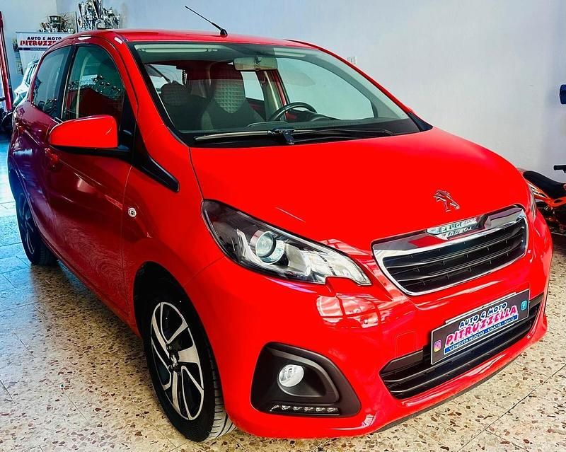 Usata Peugeot 108 Allure 72 CV (52 kW) 2021 Rosso Utilitaria