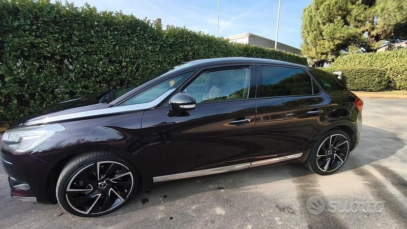 Usata DS Automobiles DS5 181 CV (133 kW) 2015 Marrone Utilitaria