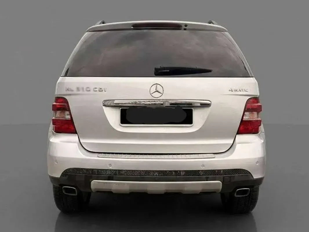 Usata Mercedes ML320 Sport Edition 224 CV (164 kW) 2008 Argento SUV