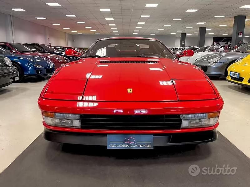 Usata Ferrari Testarossa 390 CV (286 kW) 1989 Rosso Coupé