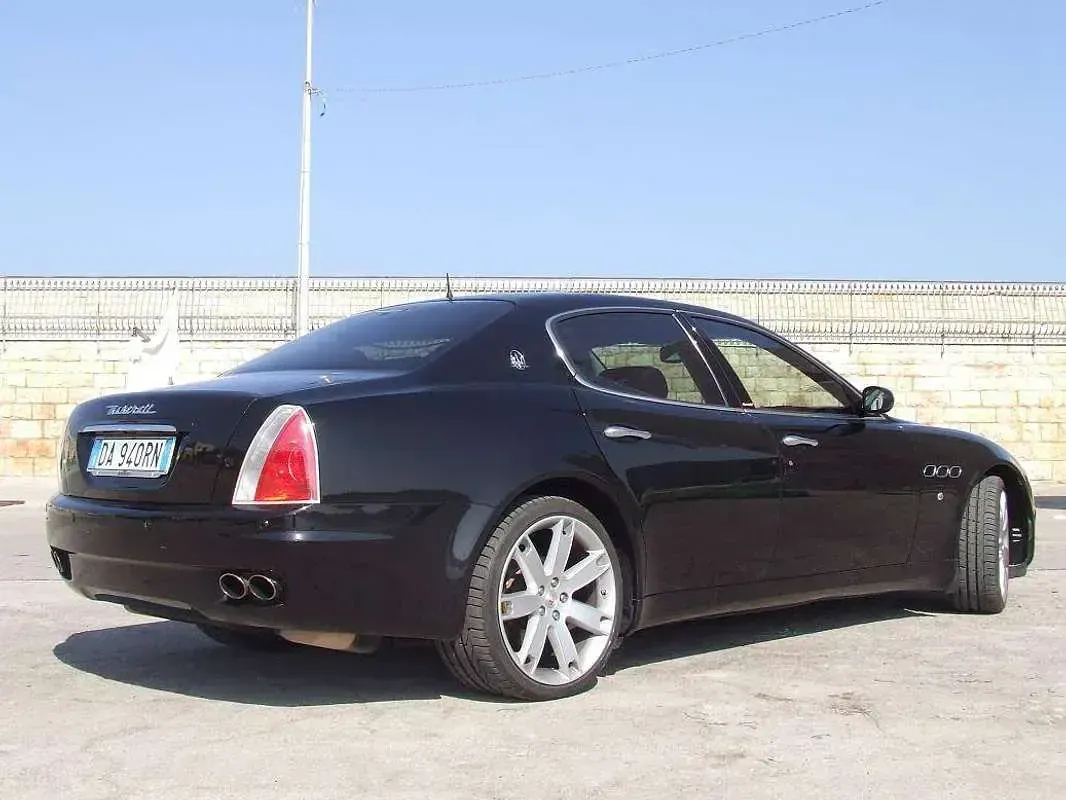 Usata Maserati Quattroporte GT 400 CV (294 kW) 2006 Nero Berlina