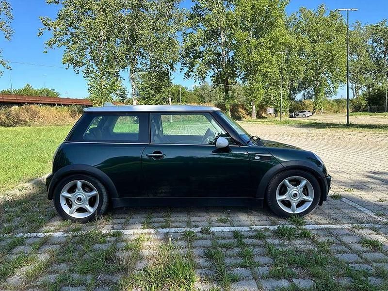 Usata Mini Cooper 116 CV (85 kW) 2003 Utilitaria