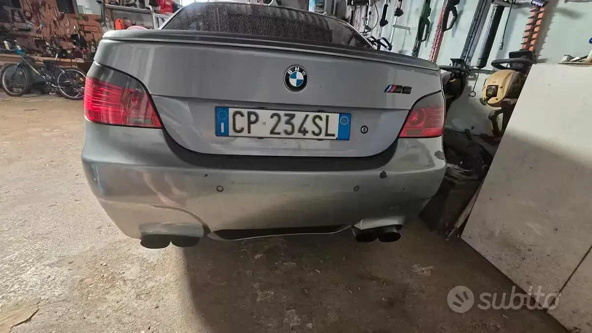 Usata BMW 525 177 CV (130 kW) 2004 Grigio Berlina