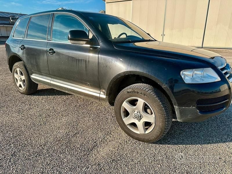 Usata VW Touareg R 174 CV (127 kW) 2005 Nero SUV