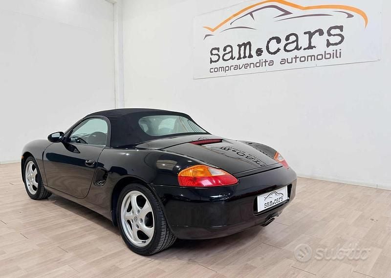 Usata Porsche Boxster 204 CV (150 kW) 1999 Nero Cabrio