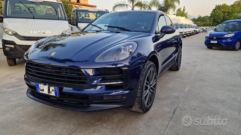 Usata Porsche Macan 245 CV (180 kW) 2020 Blu SUV