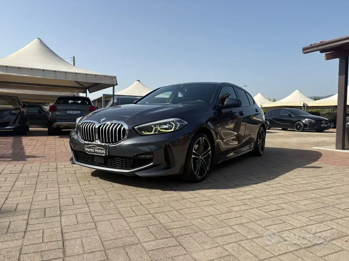 Usata BMW 116 M Sport 116 CV (85 kW) 2020 Grigio Utilitaria