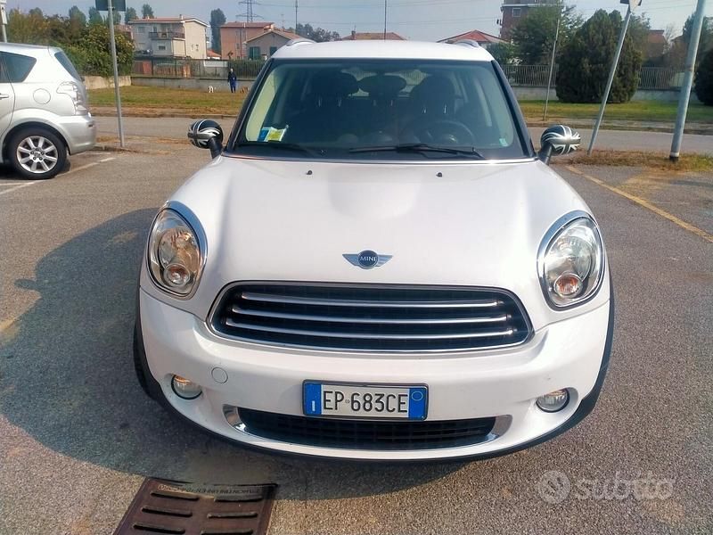 Usata Mini Cooper Countryman 111 CV (81 kW) 2013 Bianco SUV