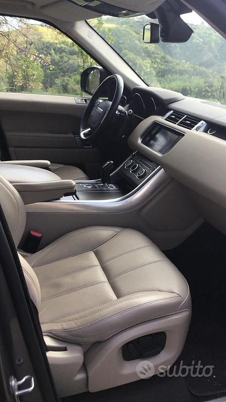 Usata Land Rover Range Rover 249 CV (183 kW) 2015 Grigio SUV